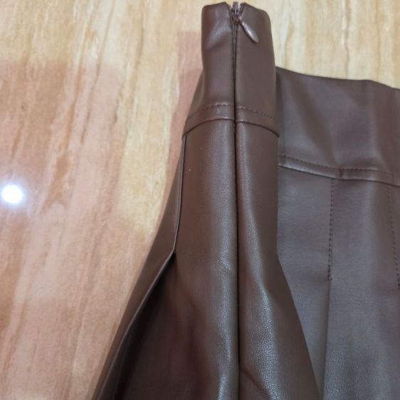 ขายกระโปรงหนังทรงเทนนิส จีบรอบตัว มือ1 รูปที่ 3