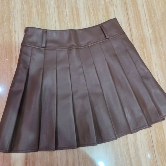 ขายกระโปรงหนังทรงเทนนิส จีบรอบตัว มือ1 รูปที่ 5