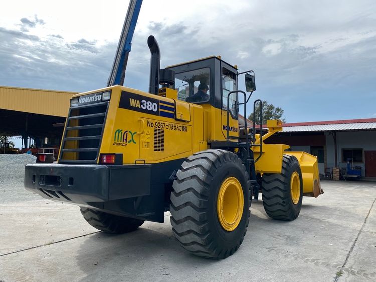 รถตักล้อยาง KOMATSU  รุ่น WA380-3 บุ้งกี๋ 3 คิว ยกสูง 3.9 ม. รถเก่านอกนำเข้า  รูปที่ 7