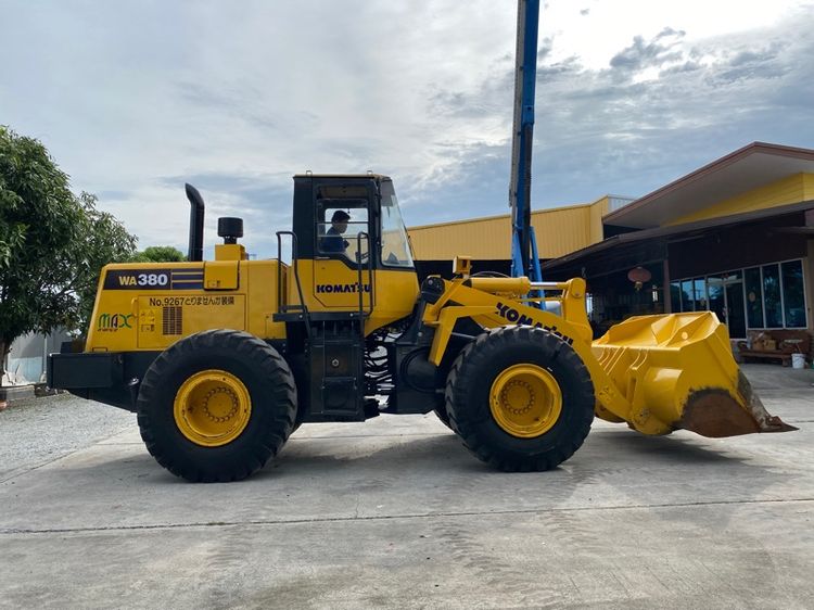 รถตักล้อยาง KOMATSU  รุ่น WA380-3 บุ้งกี๋ 3 คิว ยกสูง 3.9 ม. รถเก่านอกนำเข้า  รูปที่ 6