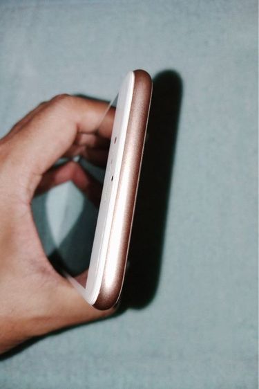iPhone 8 Plus 64gb Gold รูปที่ 5