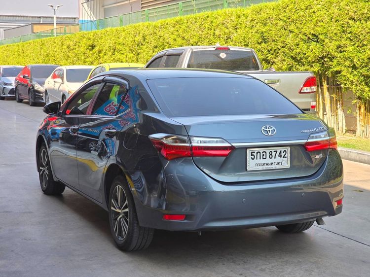 Toyota Altis 2016 1.8 E Sedan เบนซิน ไม่ติดแก๊ส เกียร์อัตโนมัติ เทา รูปที่ 4