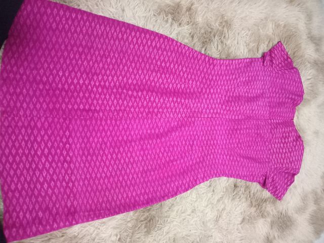 ขายผ้าไหมแท้ชุดตัดแล้วอย่างดีมีซับในขายไม่แพงค่ะส่งต่อของแท้สวยๆราคากันเอง รูปที่ 4