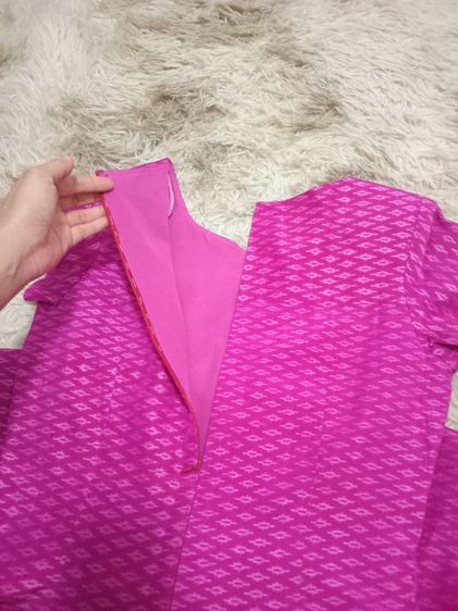 ขายผ้าไหมแท้ชุดตัดแล้วอย่างดีมีซับในขายไม่แพงค่ะส่งต่อของแท้สวยๆราคากันเอง รูปที่ 8