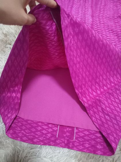 ขายผ้าไหมแท้ชุดตัดแล้วอย่างดีมีซับในขายไม่แพงค่ะส่งต่อของแท้สวยๆราคากันเอง รูปที่ 3