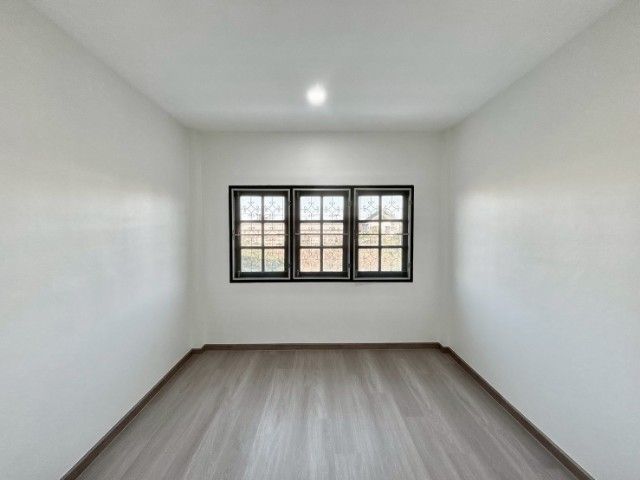 ขายทาวน์เฮาส์ 2 ชั้น ปรับปรุงใหม่ทั้งหลัง รูปที่ 3