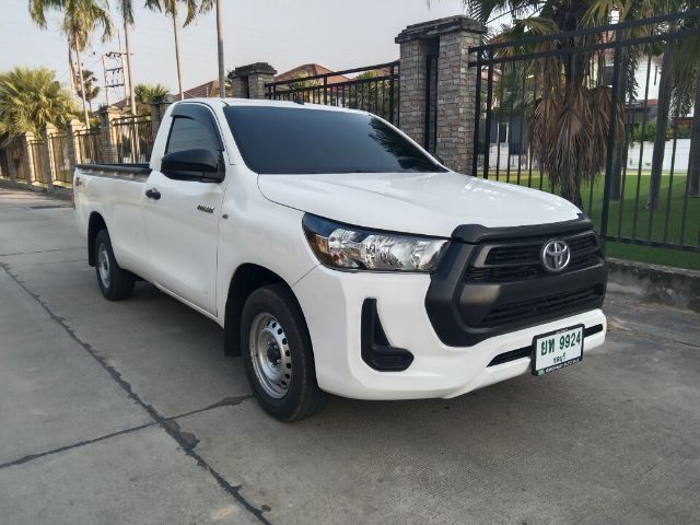 Toyota Hilux Revo 2020 2.4 J ดีเซล เกียร์ธรรมดา ขาว รูปที่ 3