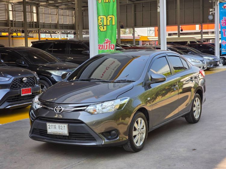 Toyota Vios 2013 1.5 E Sedan เบนซิน ไม่ติดแก๊ส เกียร์อัตโนมัติ เทา รูปที่ 3