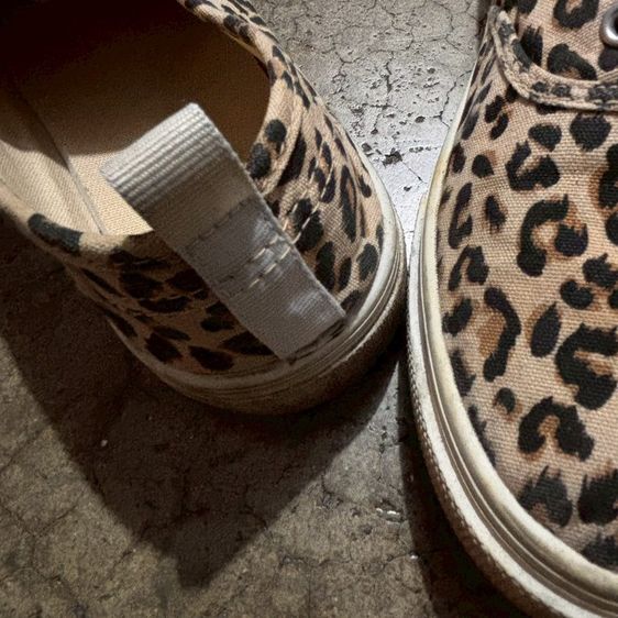 รองเท้า HM Divided Size 41 สภาพใหม่ รูปที่ 5