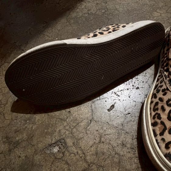 รองเท้า HM Divided Size 41 สภาพใหม่ รูปที่ 3