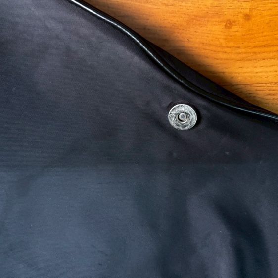 กระเป๋า Prada Black Nylon Crossbody Bag มือสอง รูปที่ 7