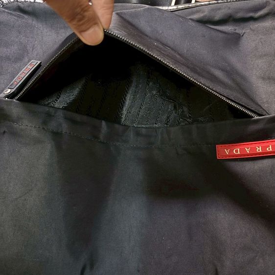 กระเป๋า Prada Black Nylon Crossbody Bag มือสอง รูปที่ 12