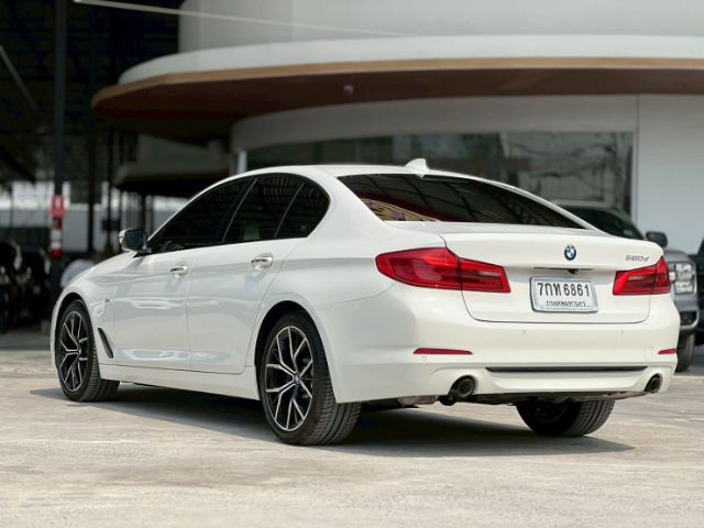 BMW Series 5 2018 520d ดีเซล เกียร์อัตโนมัติ ขาว รูปที่ 4