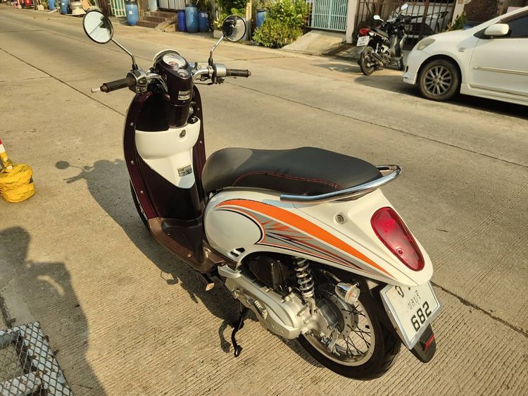 🛵ยังไงก็ขาย SCOOPY-i ปี 55 เครื่องดี สีสวย สตาร์ทมือ เล่มชุดโอนครบ+เปลี่ยนถ่ายน้ำมันเครื่องฟรี ส่งฟรี30 ก.ม รูปที่ 6