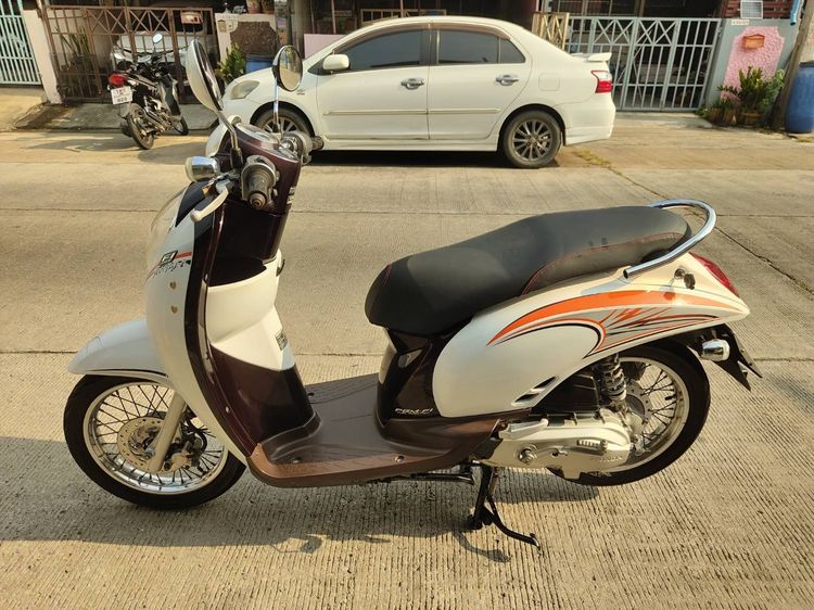Honda 2012 🛵ยังไงก็ขาย SCOOPY-i ปี 55 เครื่องดี สีสวย สตาร์ทมือ เล่มชุดโอนครบ+เปลี่ยนถ่ายน้ำมันเครื่องฟรี ส่งฟรี30 ก.ม