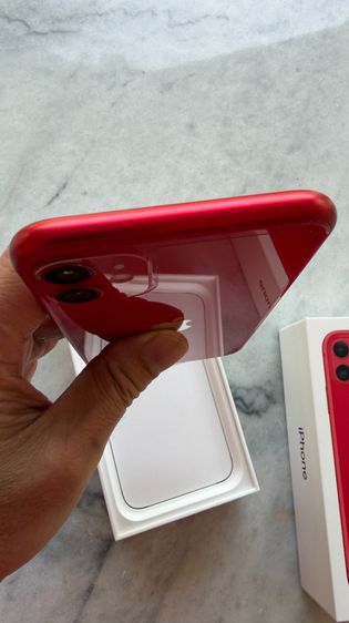 iPhone 11 (128GB) สีแดง Product RED สภาพนางฟ้า อุปกรณ์ครบกล่อง มือเดียว รูปที่ 6