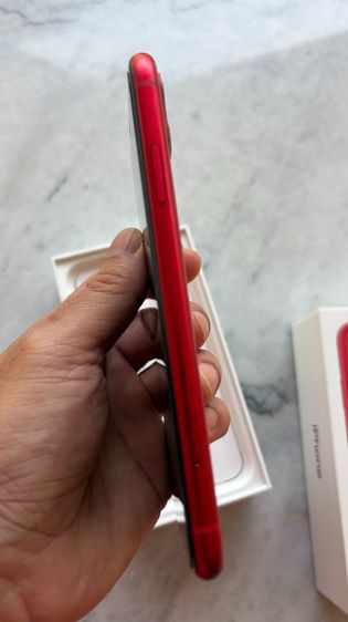 iPhone 11 (128GB) สีแดง Product RED สภาพนางฟ้า อุปกรณ์ครบกล่อง มือเดียว รูปที่ 4