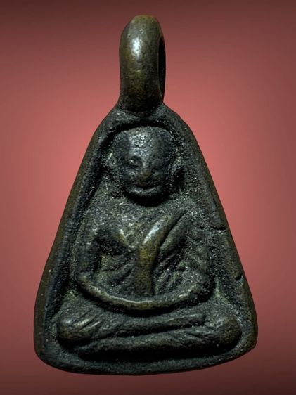 หลวงพ่อเงินจอบเล็กเก่า