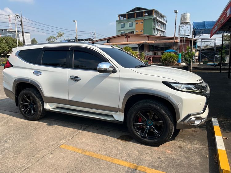 Mitsubishi Pajero Sport 2016 2.4 GT Premium 4WD Van ดีเซล ไม่ติดแก๊ส เกียร์อัตโนมัติ ขาว รูปที่ 4