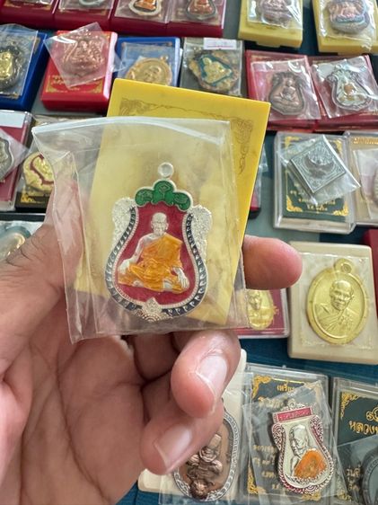 เนื้อเงินหลวงพ่อพัฒ 
