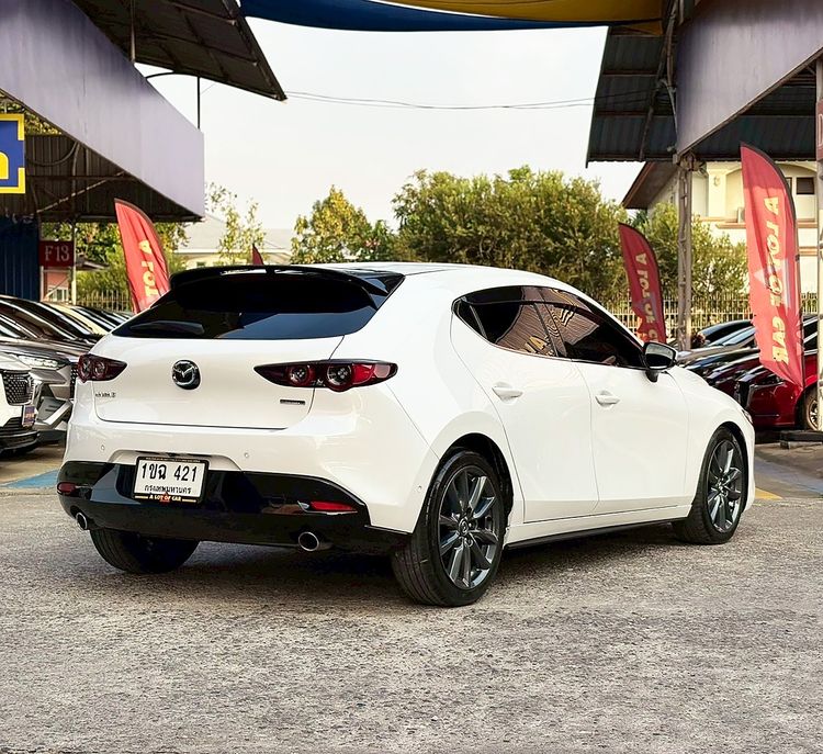 Mazda Mazda3 2020 2.0 SP Sports Sedan เบนซิน ไม่ติดแก๊ส เกียร์อัตโนมัติ ขาว รูปที่ 3
