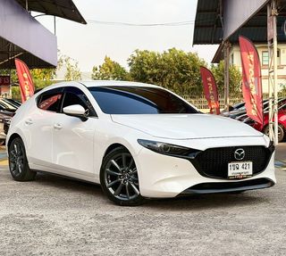 Mazda3 2.0 SP Sport Fastback ปี 2020 รถมือเดียว สวยจัดๆ สภาพใหม่ ไม่เคยเฉี่ยวชน ฟรีดาวน์ 