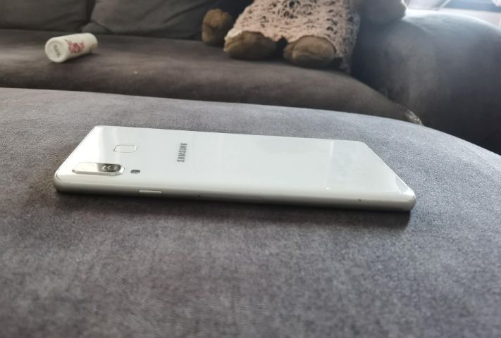 samsung a8star 4 64 GB รูปที่ 5