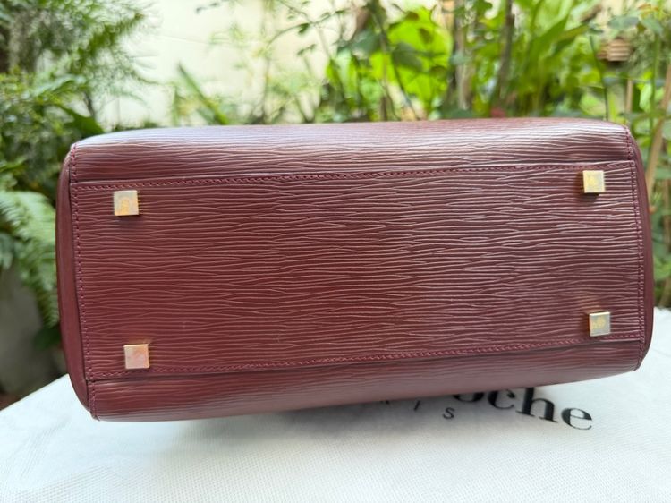 กระเป๋า Guy Laroche Paris แท้ สีเบอร์กันดี (Burgundy) มือสอง สภาพสวยมาก รูปที่ 6