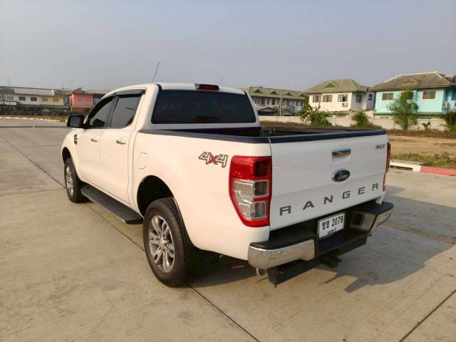 Ford Ranger 2018 2.2 XLT 4WD Pickup ดีเซล เกียร์ธรรมดา ขาว รูปที่ 2