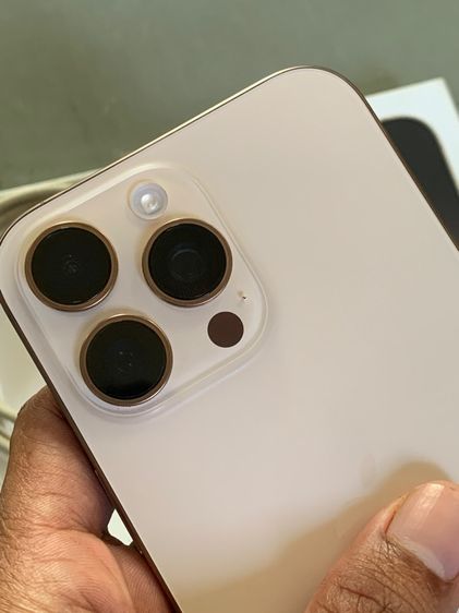 iPhone 16 pro max รูปที่ 8