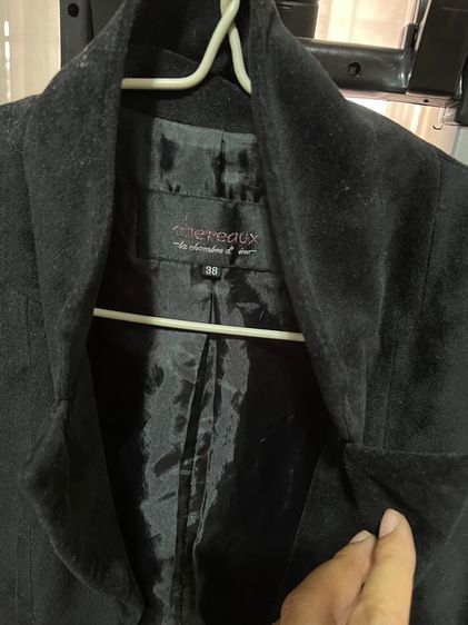 เสื้อสูทกำมะหยี่ผู้หญิงสีดำ รูปที่ 2