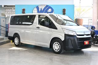 Toyota Hiace 2.8 GL ปี 21 แท้ ป้ายฟ้าแท้ รถมือเดียว ไมล์แท้ เบาะหนัง 3 แถว