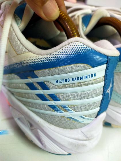 รองเท้า ตีแบด Mizuno ไซซ์ 44 28.5 สภาพใหม่ ไม่ขาด พื้นดีไม่สึก สวยๆ รูปที่ 8