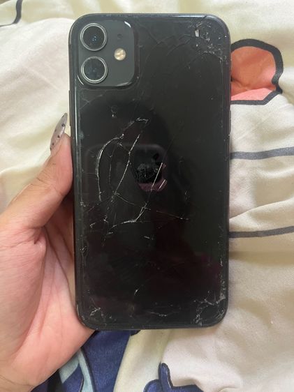 iPhone 11 มีตำหนิ รูปที่ 2