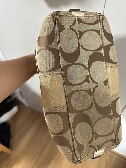 กระเป๋า Coach มือสองของแท้ รูปที่ 2