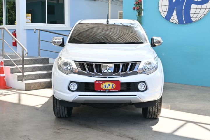 Mitsubishi Triton 2018 2.4 Plus GLS Pickup ดีเซล เกียร์อัตโนมัติ ขาว รูปที่ 3