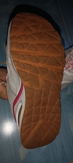 รองเท้าผู้หญิงของแท้ ใส่ครั้งเดี่ยว รูปที่ 3