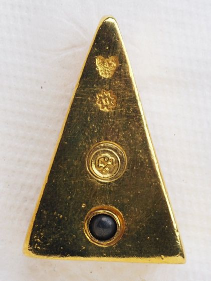 พระนางพญา 24116809 รูปที่ 2