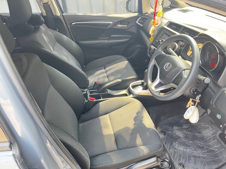 Honda Jazz 2021 1.5 S เบนซิน เกียร์อัตโนมัติ เทา รูปที่ 3