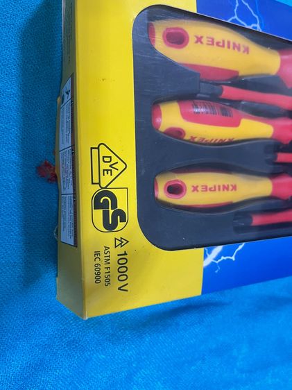 ชุดไขควง หุ้มฉนวน VDE KNIPEX 00 20 12 V02 ชุด 6 ชิ้น รูปที่ 6