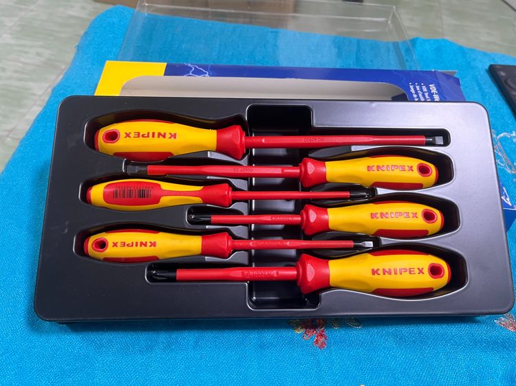 ชุดไขควง หุ้มฉนวน VDE KNIPEX 00 20 12 V02 ชุด 6 ชิ้น รูปที่ 5