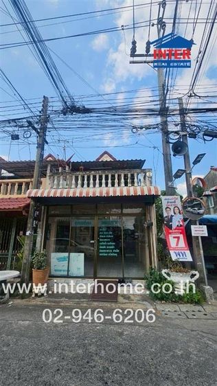 ทาวน์เฮ้าส์ 2 ชั้น 16.7 ตร.ว. หมู่บ้านระเบียงทอง ซอยพหลโยธิน52 ถนนพหลโยธิน ถนนเทพรักษ์ เขตสายไหม กรุงเทพมหานคร