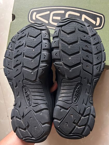 KEEN TRIPLE BLACK รูปที่ 5