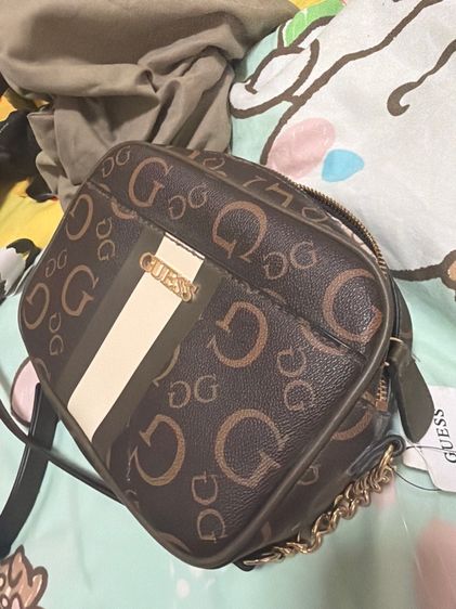 กระเป๋าสะพาย Guess แท้  รูปที่ 4