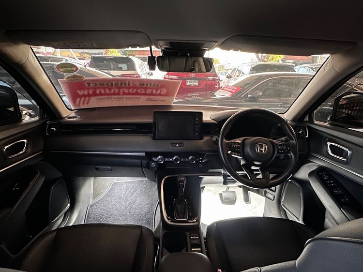 Honda HR-V 2023 1.5 EL e:HEV Sedan ไฮบริด ไม่ติดแก๊ส เกียร์อัตโนมัติ ขาว รูปที่ 4