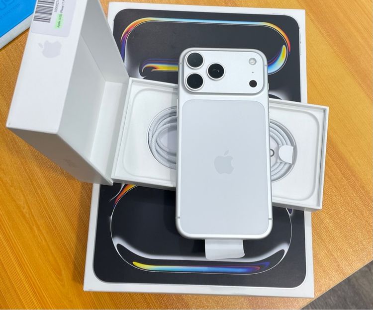 มากกว่า 512 GB iphone 17 pro max 1TB ใหม่แกะเช็ค