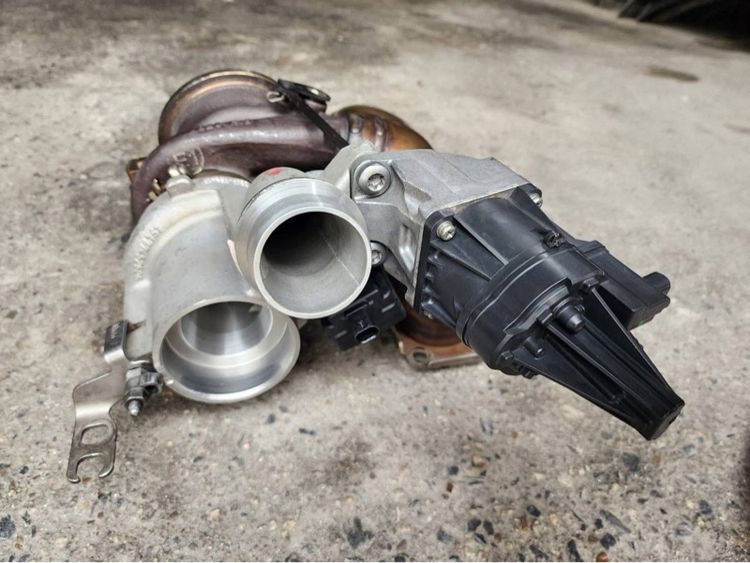 เทอร์โบเวสต์เกตไฟฟ้า BMW N20 F10 F25 F30 320i 325i 520i 525i X3