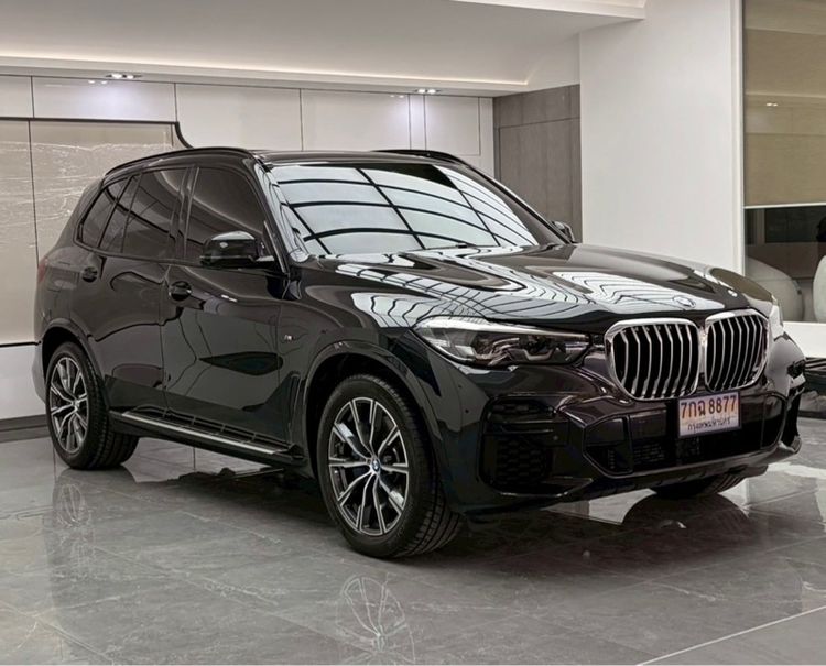 BMW X5 2023 3.0 xDrive30d M Sport 4WD Utility-car ดีเซล เกียร์อัตโนมัติ ดำ รูปที่ 3