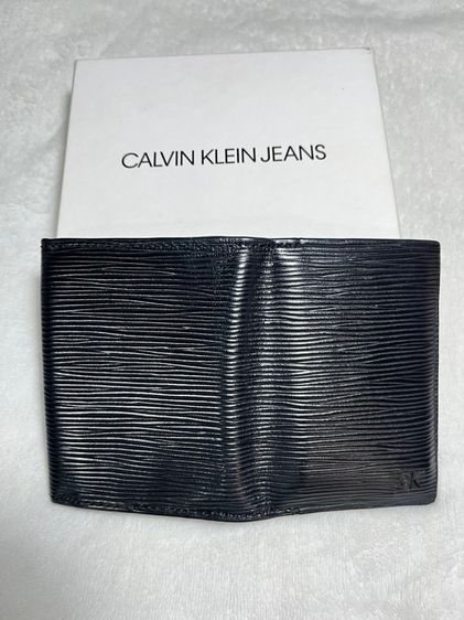 กระเป๋าCalvin Klein พร้อมกล่องและถุงผ้า มือสอง รูปที่ 3