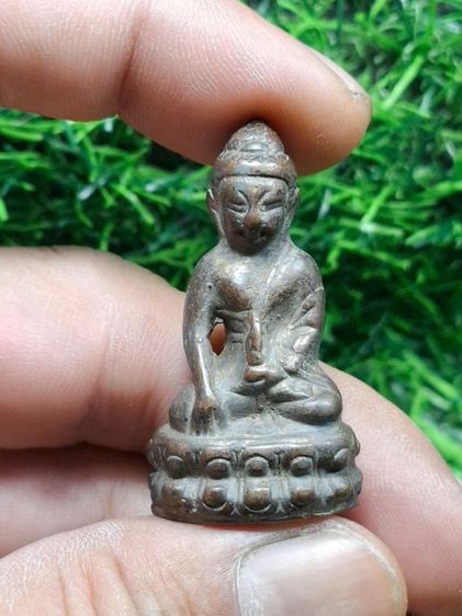 พระพุทธโลหะหล่อเก่า ไม่ทราบที่